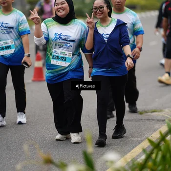 Runner Photo 7341848