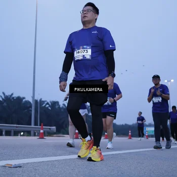 Runner Photo 7341855