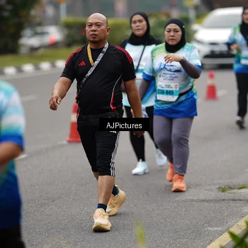 Runner Photo 7341868