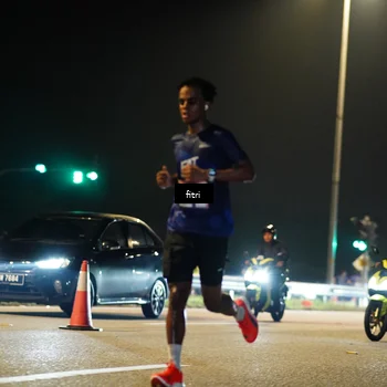 Runner Photo 7341869