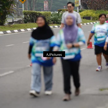 Runner Photo 7341875