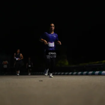Runner Photo 7341911