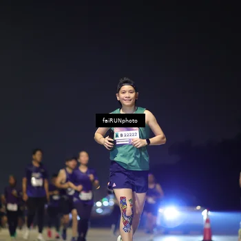 Runner Photo 7341954