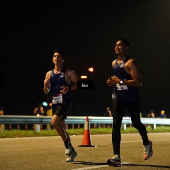 Runner Photo 7341963