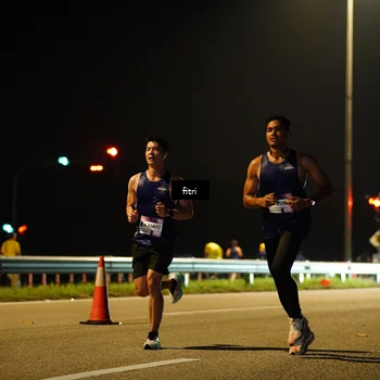 Runner Photo 7342000