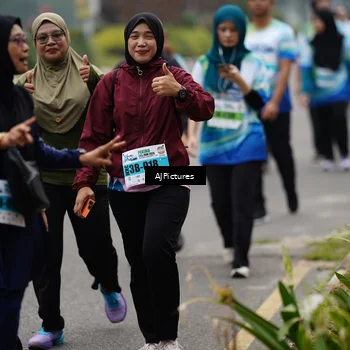 Runner Photo 7342003