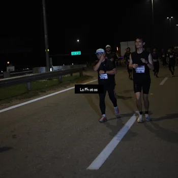 Runner Photo 7342021