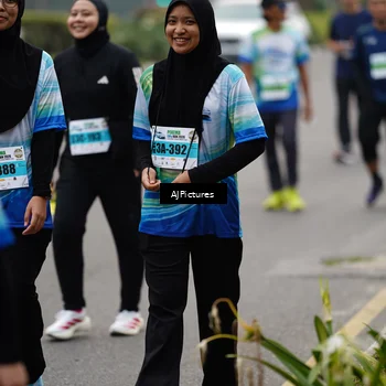 Runner Photo 7342024