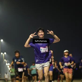 Runner Photo 7342028