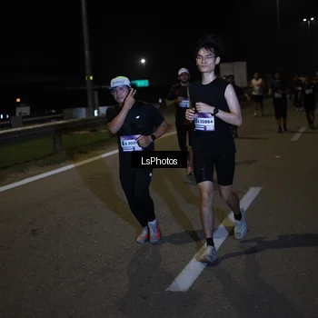 Runner Photo 7342030