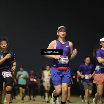 Runner Photo 7342051