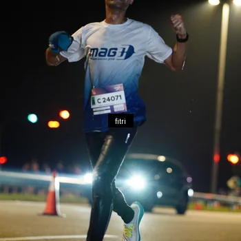 Runner Photo 7342053