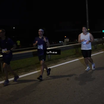 Runner Photo 7342064