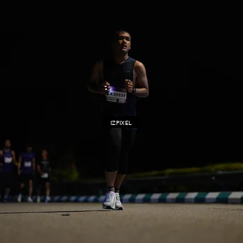 Runner Photo 7342070