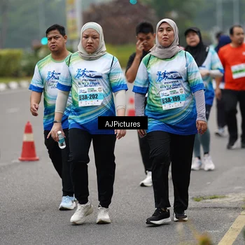 Runner Photo 7342084