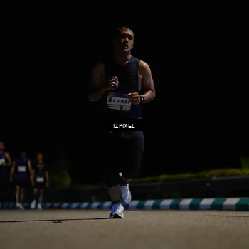 Runner Photo 7342088