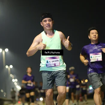 Runner Photo 7342096