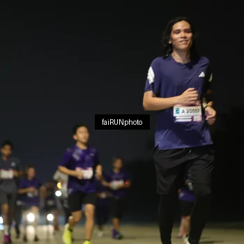 Runner Photo 7342123