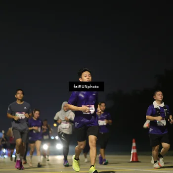 Runner Photo 7342137