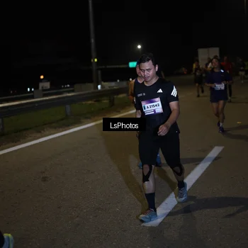 Runner Photo 7342145