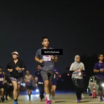 Runner Photo 7342158