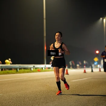 Runner Photo 7342159