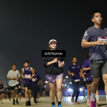 Runner Photo 7342176