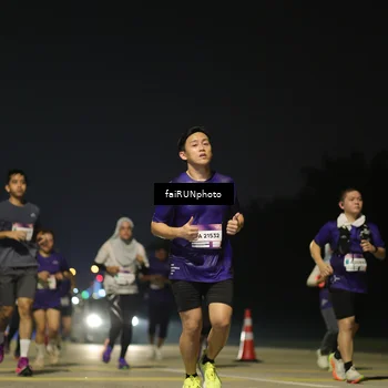 Runner Photo 7342195