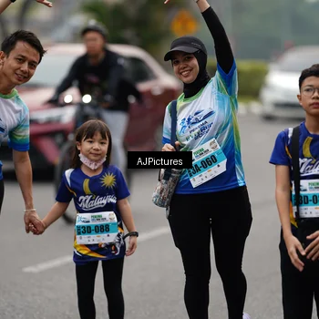 Runner Photo 7342213