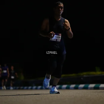 Runner Photo 7342224