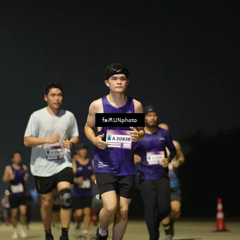 Runner Photo 7342227