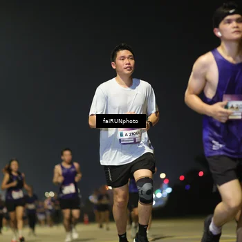 Runner Photo 7342242
