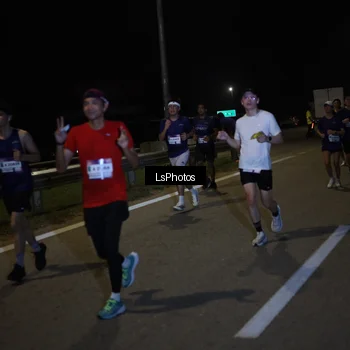 Runner Photo 7342247
