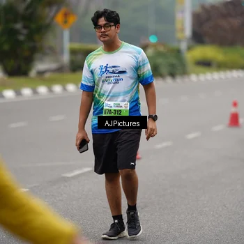 Runner Photo 7342278