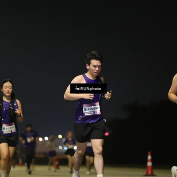 Runner Photo 7342293