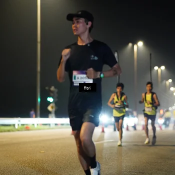 Runner Photo 7342336