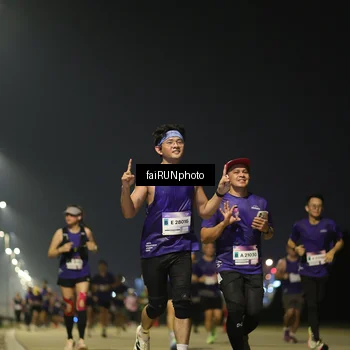 Runner Photo 7342353