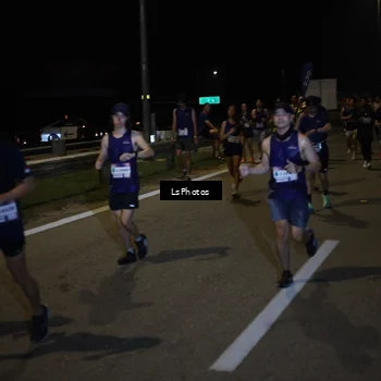 Runner Photo 7342368