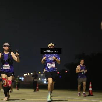 Runner Photo 7342375