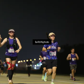 Runner Photo 7342384