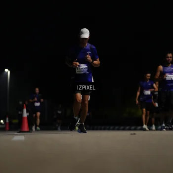 Runner Photo 7342392