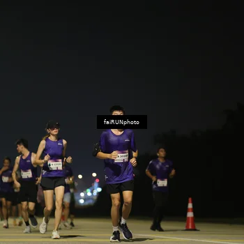 Runner Photo 7342411