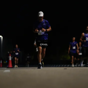 Runner Photo 7342427