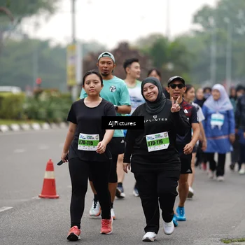 Runner Photo 7342433