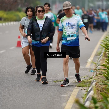 Runner Photo 7342455