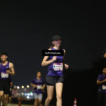 Runner Photo 7342495