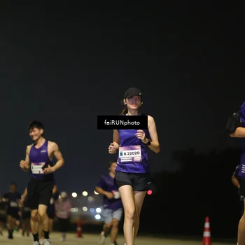 Runner Photo 7342496