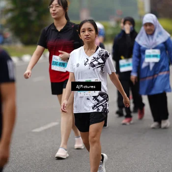 Runner Photo 7342497