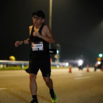 Runner Photo 7342498