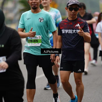 Runner Photo 7342514
